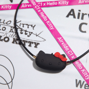 ible Airvida C1 Hello kitty 穿戴式負離子空氣清淨機 45cm (率黑款)